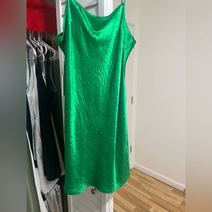 BNWT Aritzia Romero Dress - Green